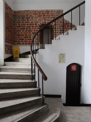 3b3