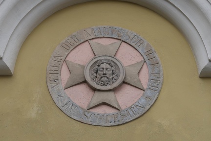 3c8