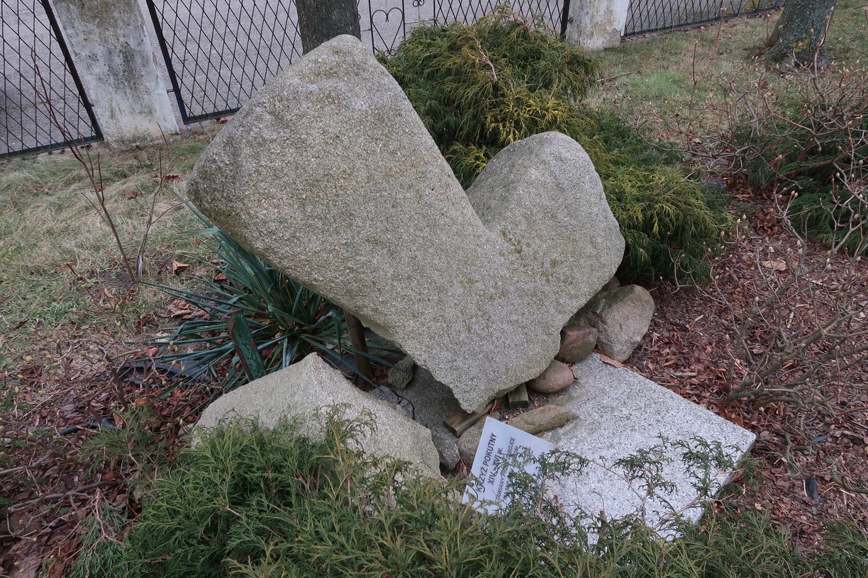 3a3