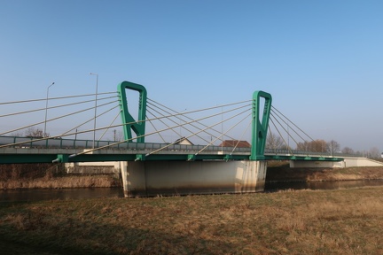 3a9